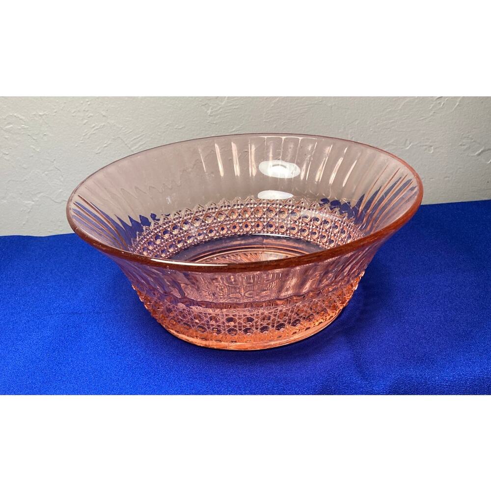 Vintage pink depression glass serving salad bowl